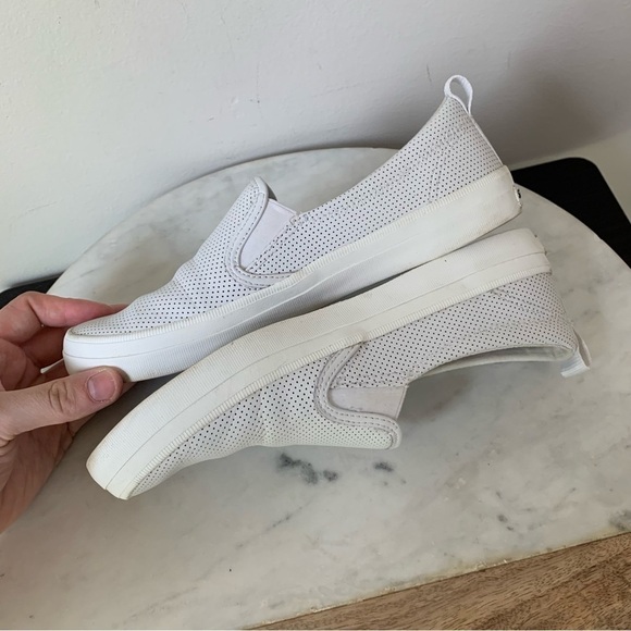 Sperry Seaside Perforated Leather
White Sneakers 7 - Picture 7 of 13